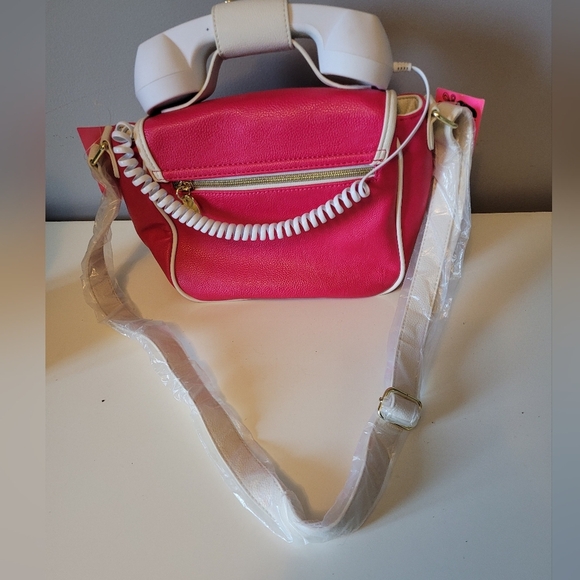 Betsey Johnson Betsey's Hotline Kitsch Phone Purse, BNWT - Picture 9 of 11